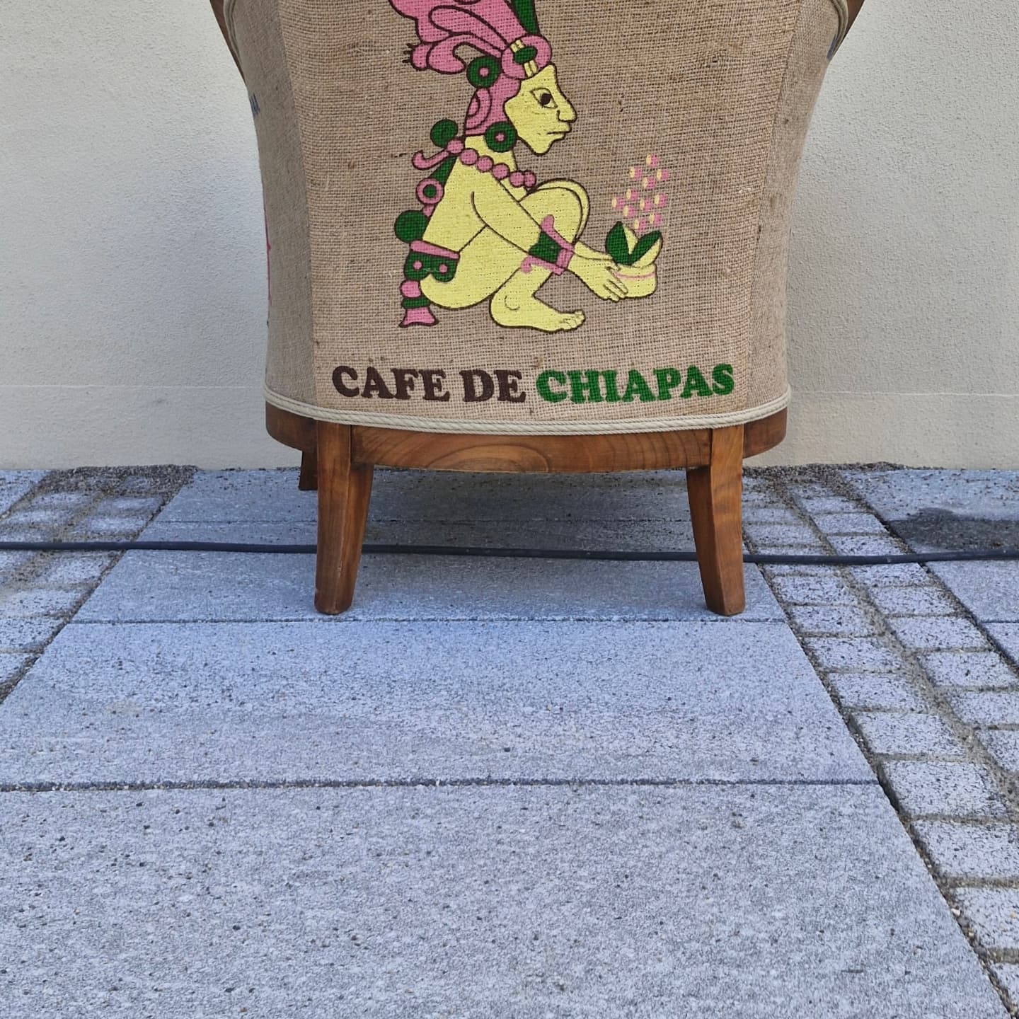 Vintage Sessel aus recycelten Kaffeesäcken " Sostinible Chiapas Collection "